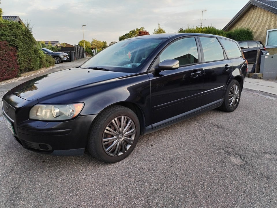 Volvo V50 2,0 D Momentum 5d