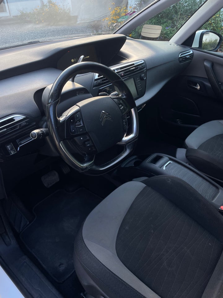 Citroën Grand C4 Picasso 1,6 BlueHDi 120 Intensive EAT6 7prs 5d