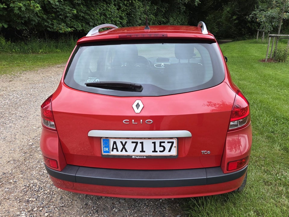 Renault Clio III 1,2 16V TCe Expression Sport Tourer 5d