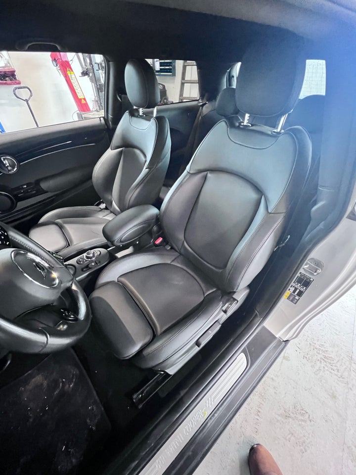 MINI Cooper SE Trim Limited Edition 3d