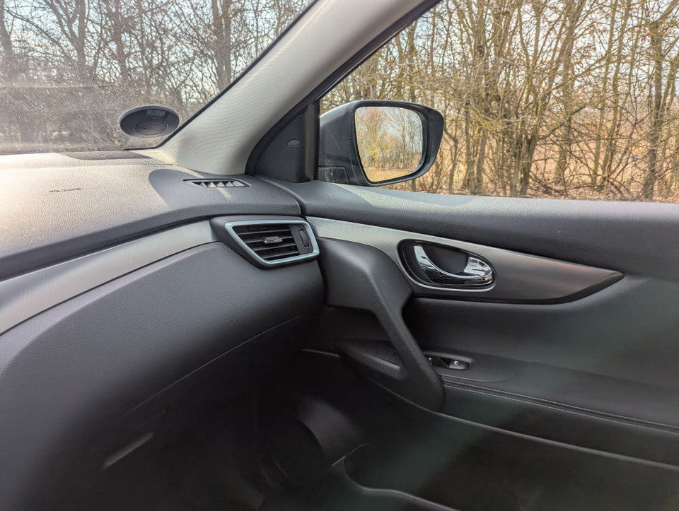 Nissan Qashqai 1,2 Dig-T 115 N-Connecta X-tr. 5d