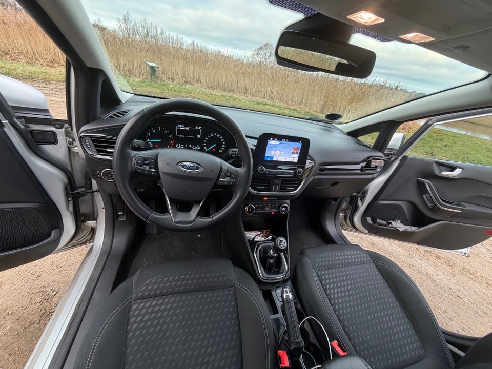 Ford Fiesta 1,0 EcoBoost Titanium 5d