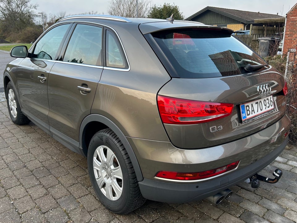 Audi Q3 1,4 TFSi 150 S-tr. 5d