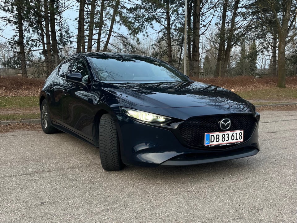 Mazda 3 2,0 SkyActiv-X 180 100th Anniversary aut. AWD 5d