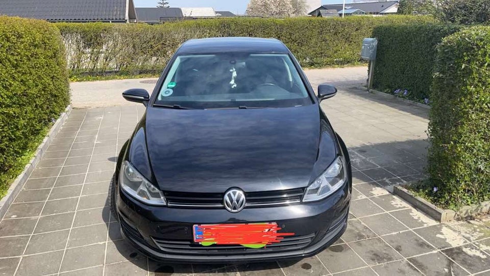 VW Golf VII 1,6 TDi 105 Highline Variant DSG BMT 5d