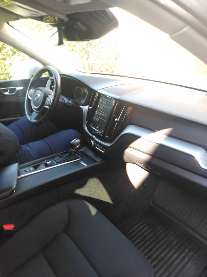 Volvo XC60 2,0 D4 190 Momentum aut. 5d