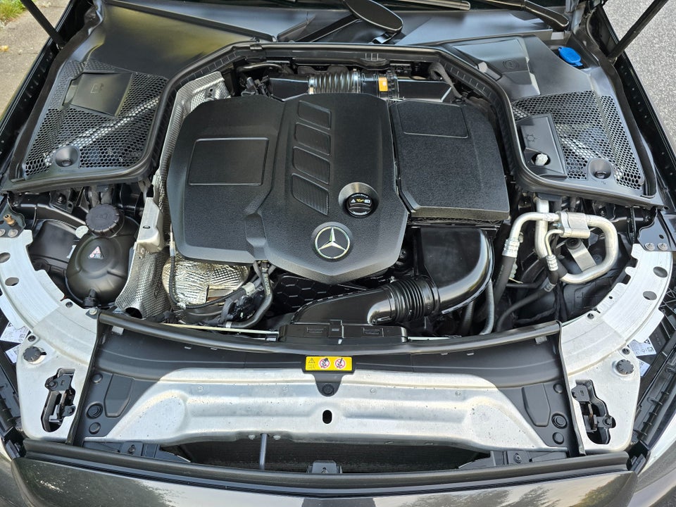 Mercedes C220 d 2,0 AMG Line aut. 4d