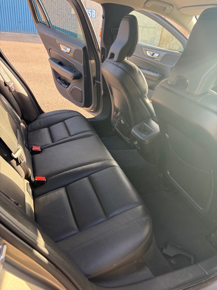 Volvo V60 2,0 D4 190 Inscription aut. 5d