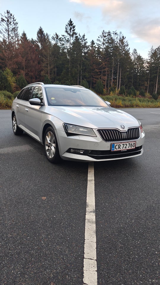 Skoda Superb 2,0 TDi 150 Style Combi DSG 5d