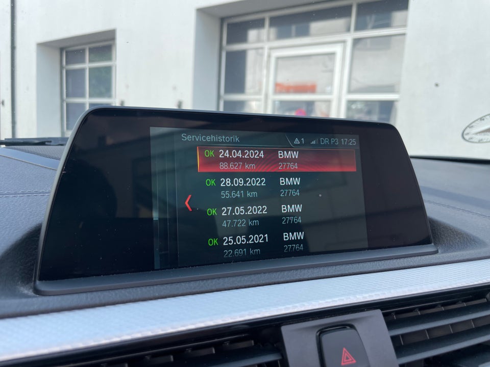 BMW 220i 2,0 Cabriolet M-Sport aut. 2d