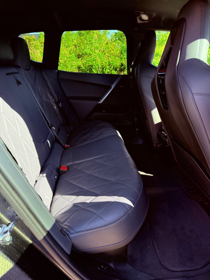 BMW iX xDrive60 Fully Charged 5d