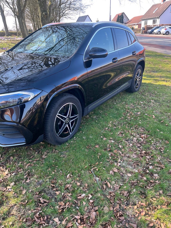 Mercedes EQA350 AMG Line 4Matic 5d
