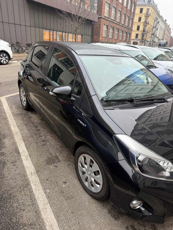 Toyota Yaris 1,5 Hybrid H2 Touch CVT 5d