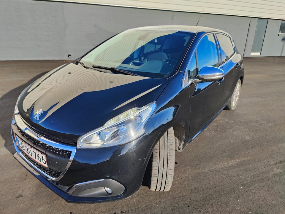 Peugeot 208 1,6 BlueHDi 100 Edition+ 5d