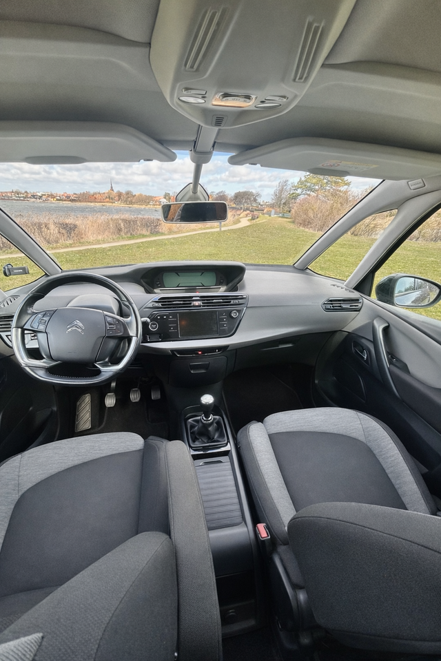 Citroën Grand C4 Picasso 1,2 PureTech 130 Seduction 7prs 5d