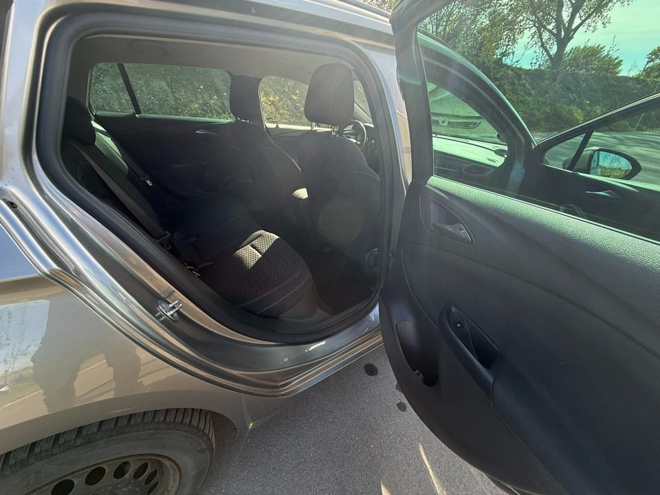 Opel Astra 1,4 T 150 Enjoy Sports Tourer 5d