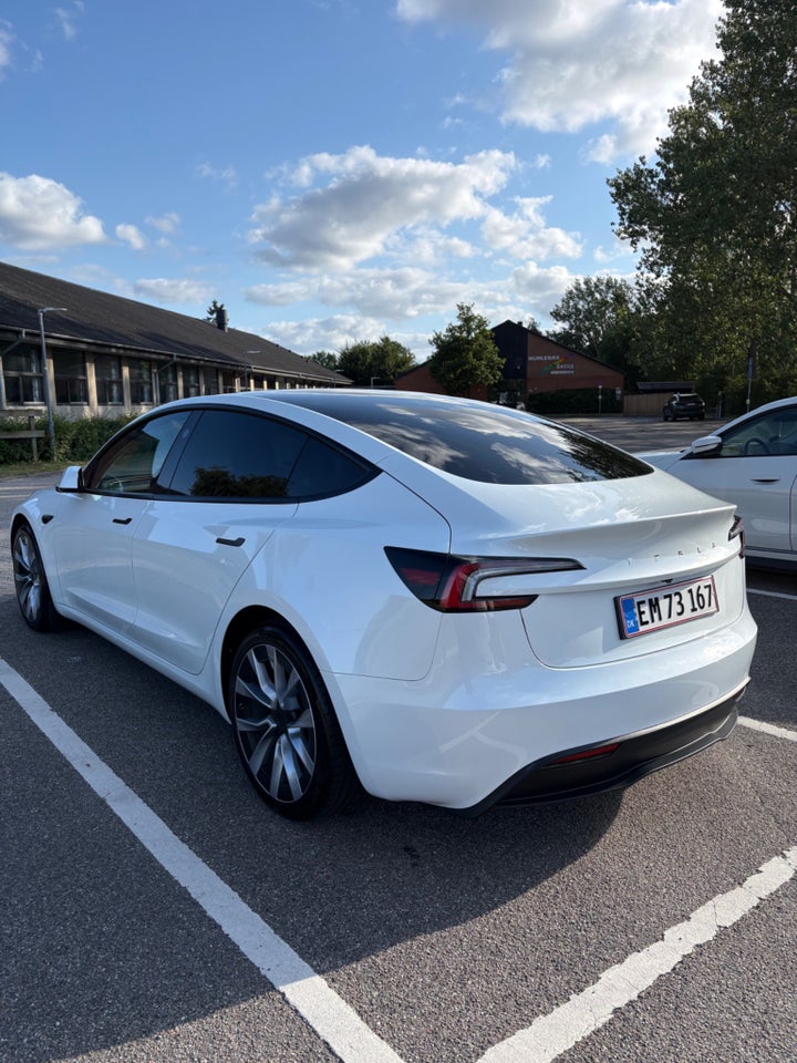 Tesla Model 3 Long Range RWD 4d