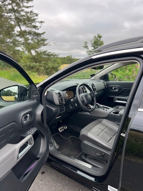 Citroën C5 Aircross 1,6 Hybrid Shine Sport EAT8 5d