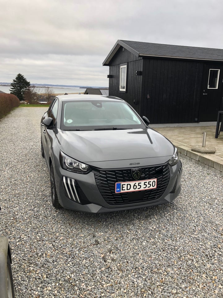 Peugeot 208 1,2 PureTech 100 Allure+ 5d