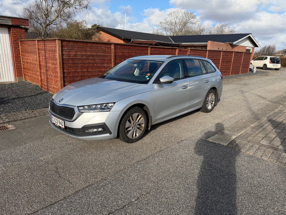 Skoda Octavia 2,0 TDi 150 Ambition First Edition Combi DSG 5d