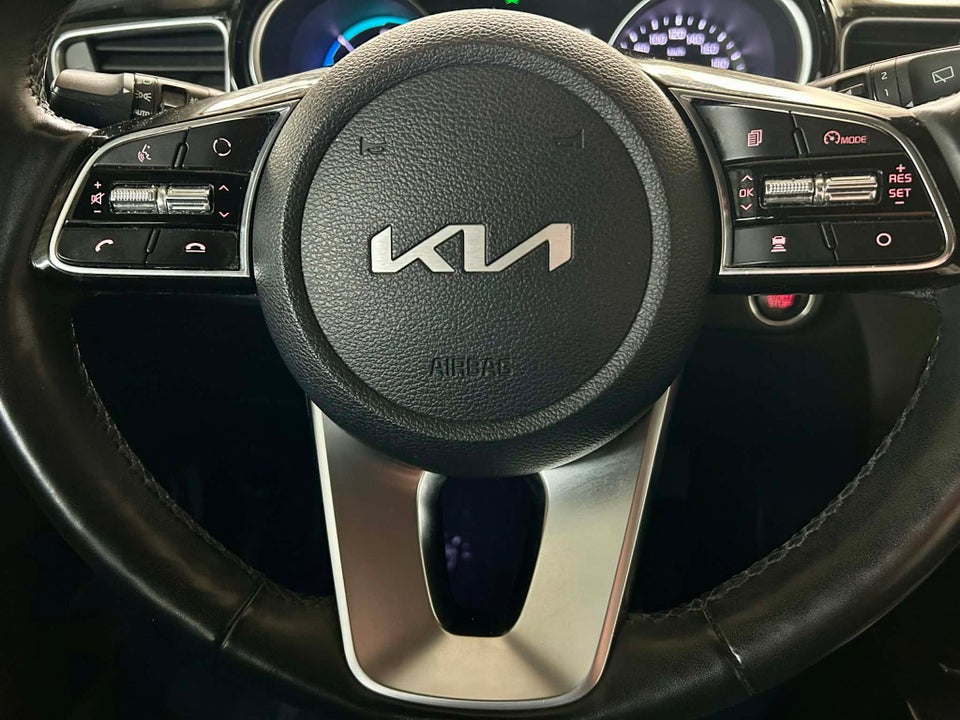 Kia XCeed 1,6 PHEV Prestige DCT 5d
