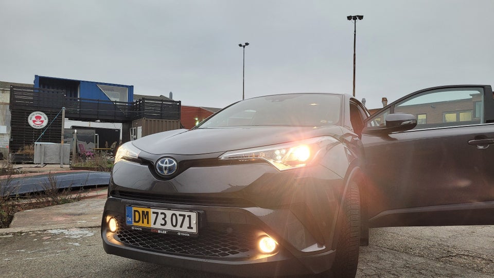 Toyota C-HR 1,8 Hybrid C-ULT CVT Van 5d