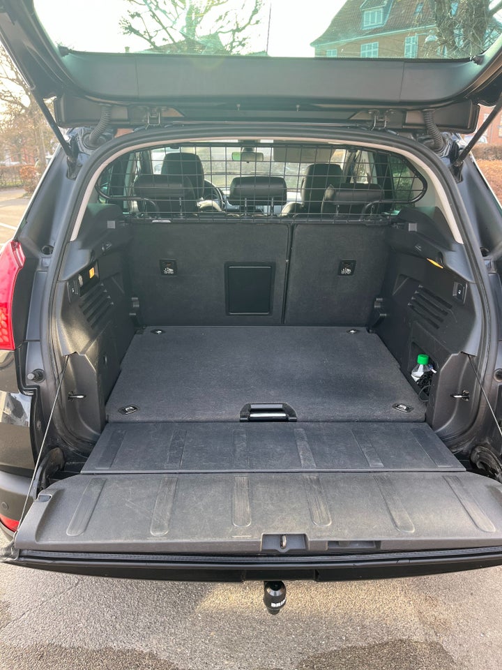 Peugeot 3008 1,6 HDi 112 Premium+ 5d