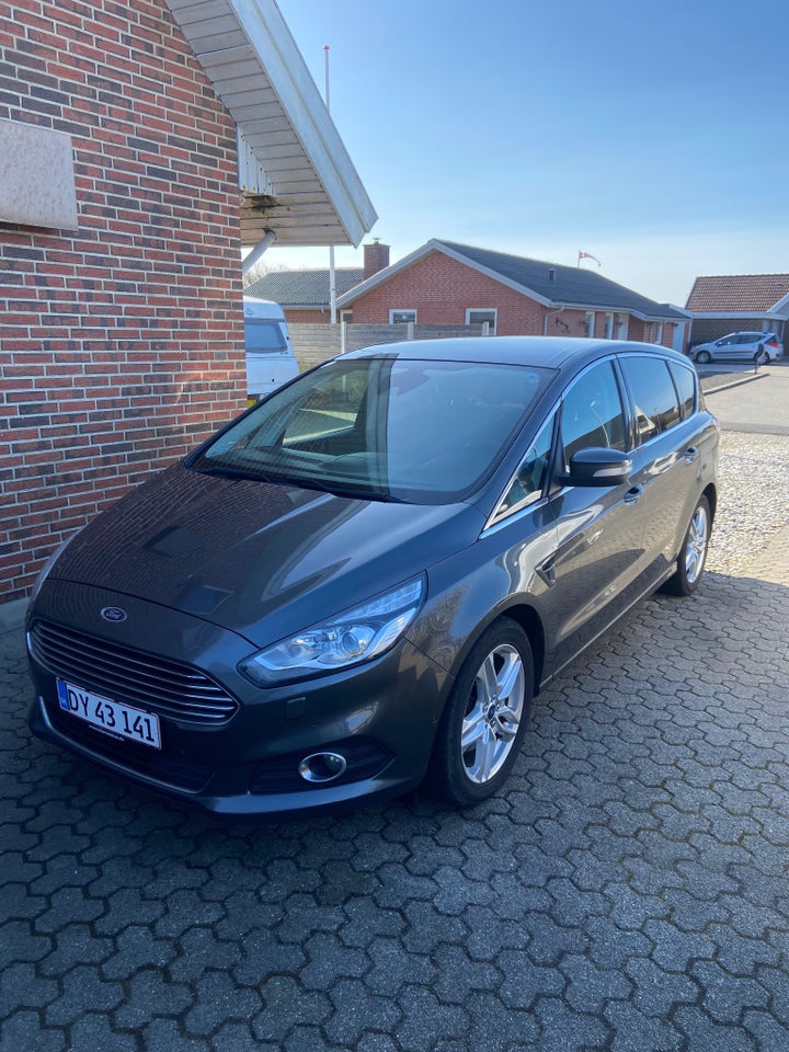 Ford S-MAX 2,0 TDCi 180 Titanium aut. 5d