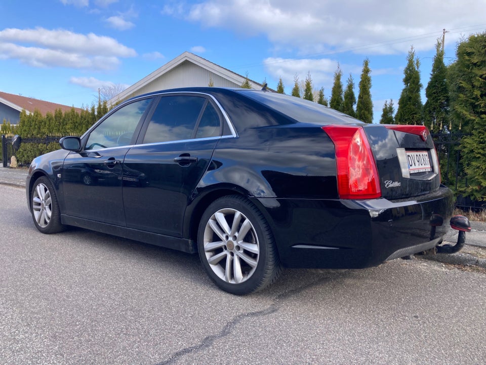 Cadillac BLS 2,0 T 175 Elegance aut. 4d