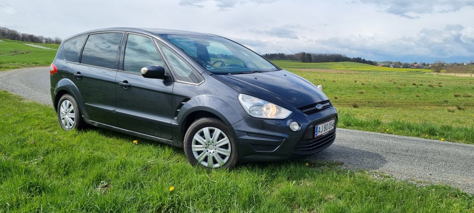 Ford S-MAX 2,0 TDCi 140 Trend 7prs 5d