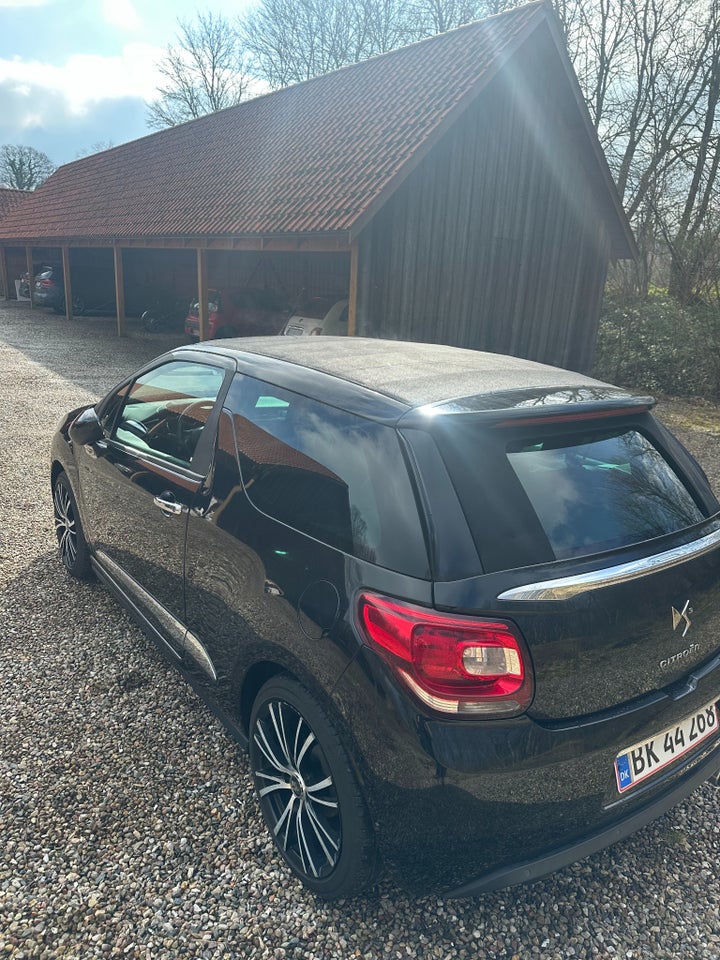 Citroën DS3 1,2 VTi 82 Design Cabrio 2d