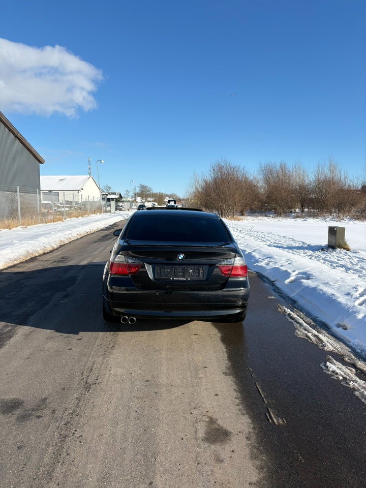 BMW 330i 3,0 aut. 4d