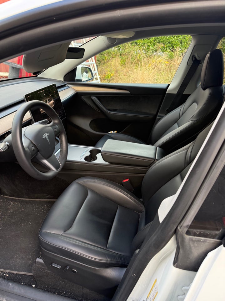 Tesla Model Y Performance AWD 5d