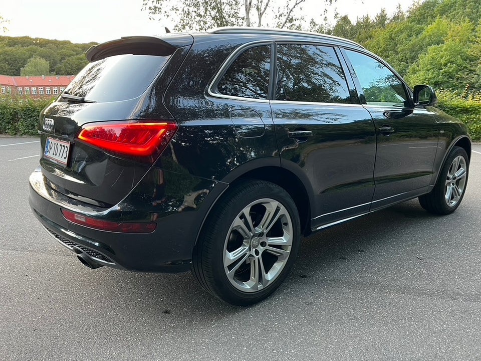 Audi Q5 2,0 TFSi 225 quattro Tiptr. 5d