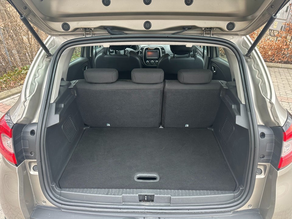 Renault Captur 1,5 dCi 90 Expression EDC 5d