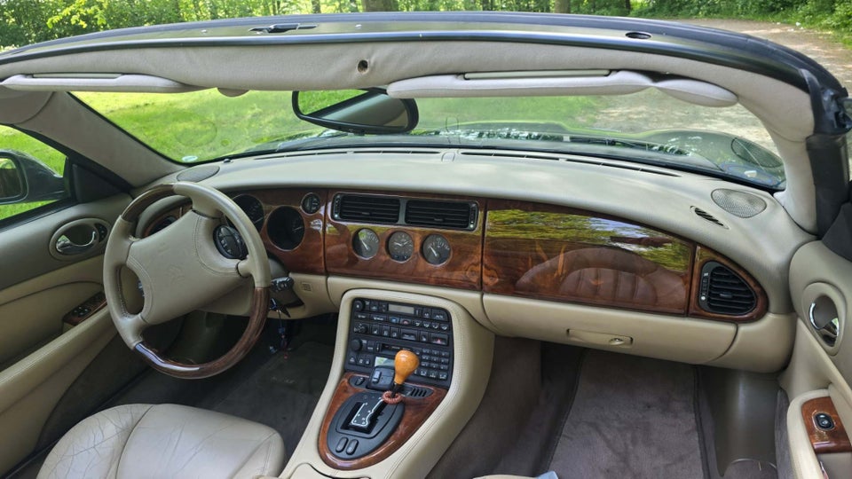 Jaguar XKR 4,0 S/C Convertible 2d