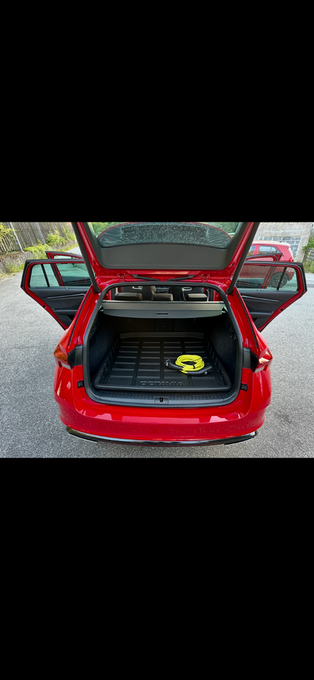 Skoda Octavia 1,4 TSi iV RS Combi DSG 5d