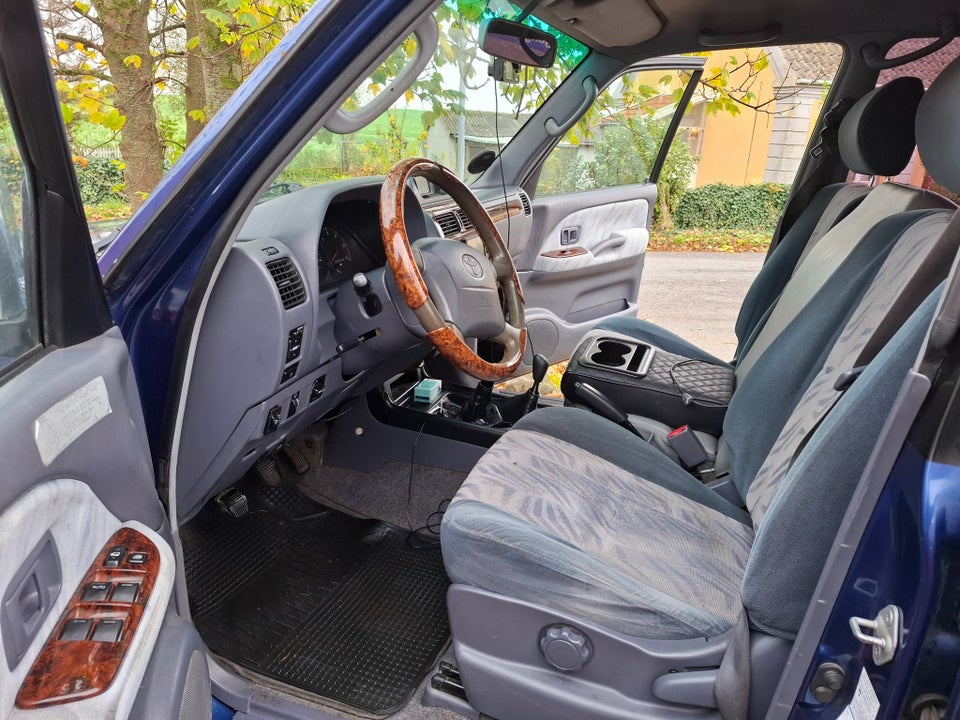 Toyota Land Cruiser 3,0 TD 10prs 5d