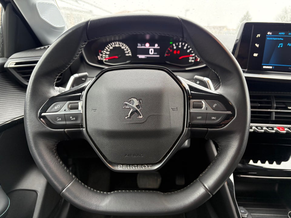 Peugeot 208 1,2 PureTech 100 Evolution EAT8 5d