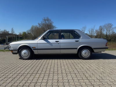 BMW 524 2,4 D 4d