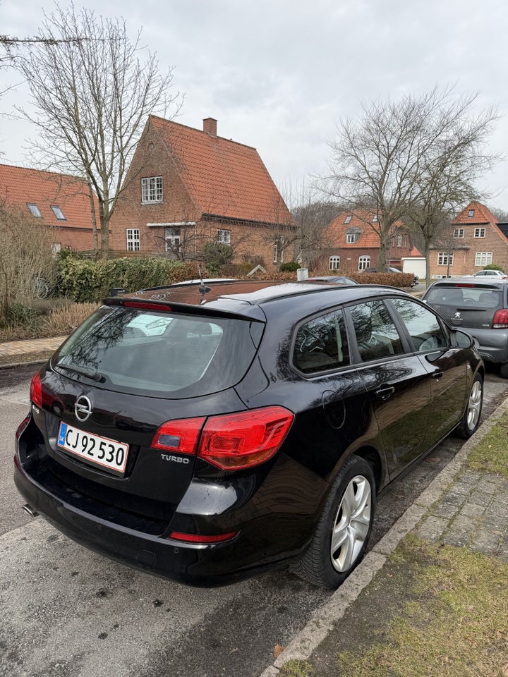 Opel Astra 1,4 T 140 Enjoy Sports Tourer 5d