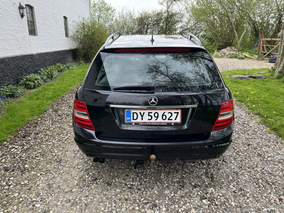 Mercedes C180 2,2 CDi Avantgarde stc. BE 5d