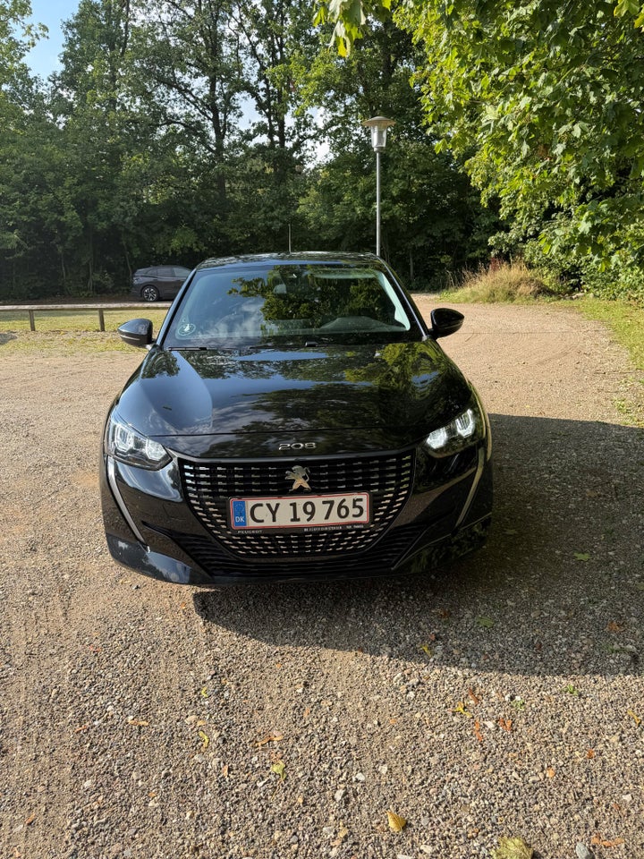 Peugeot 208 1,2 PureTech 100 Allure 5d