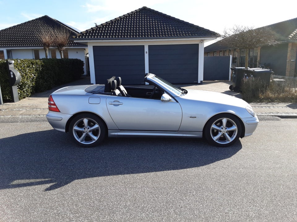 Mercedes SLK230 2,3 Kompressor Final Edition aut. 2d