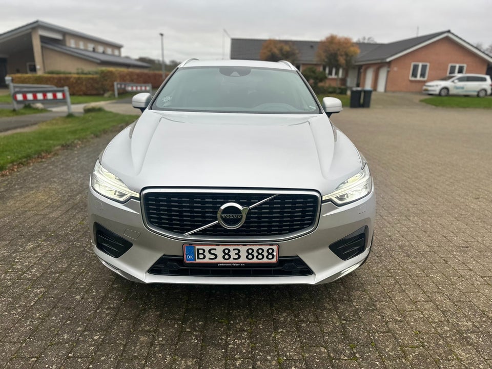 Volvo XC60 2,0 D4 190 R-Design aut. AWD 5d