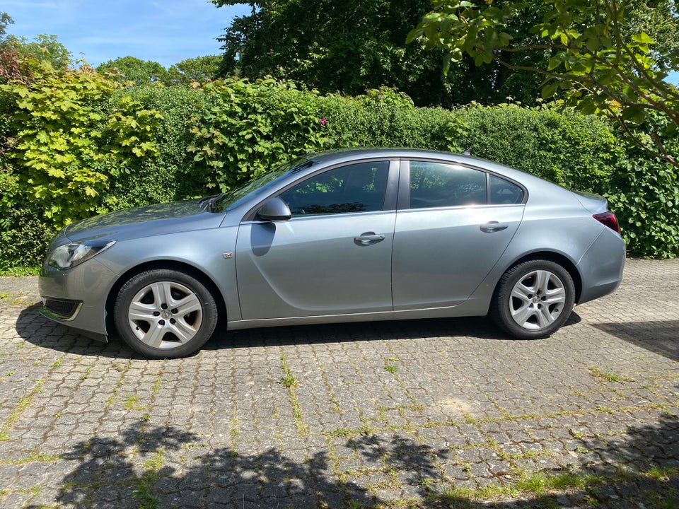 Opel Insignia 1,4 T 140 Edition eco 5d