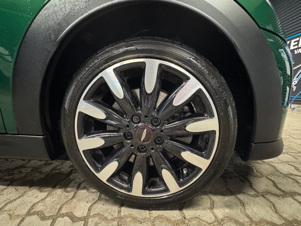 MINI Cooper S 2,0 Essential Cabriolet aut. 2d