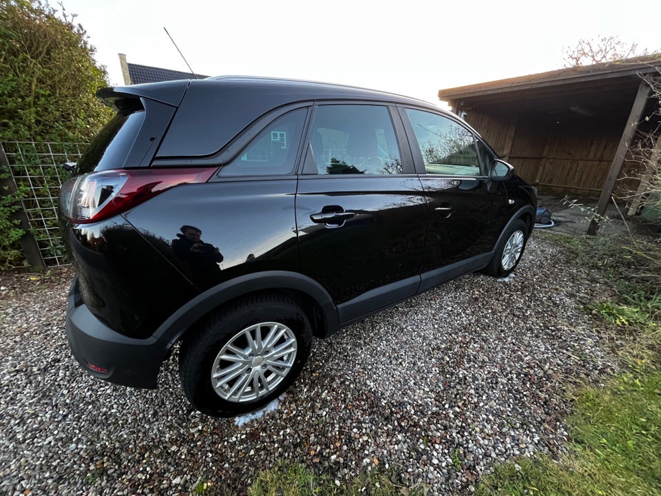 Opel Crossland X 1,2 Excite 5d