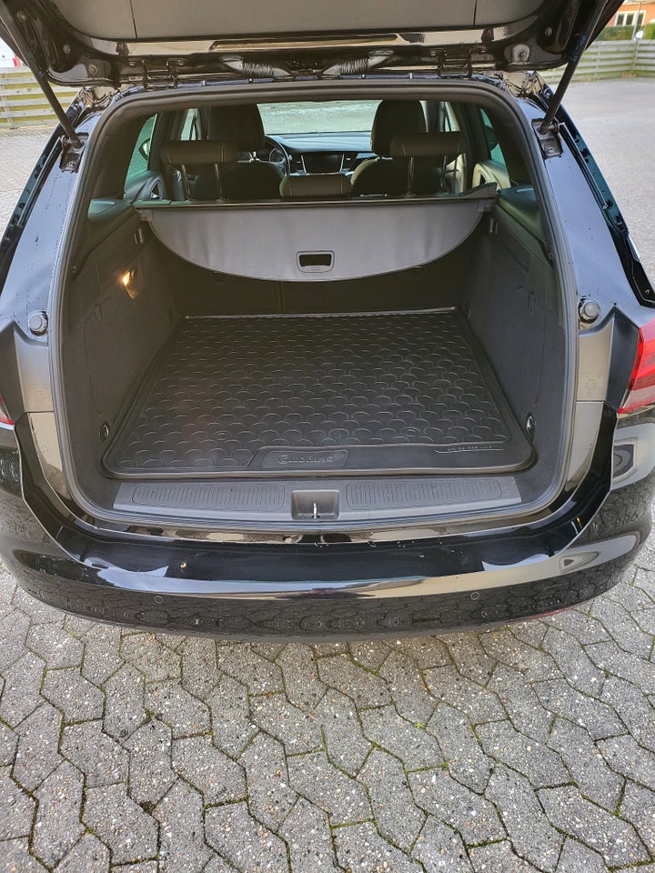 Opel Astra 1,6 CDTi 136 Dynamic Sports Tourer aut. 5d