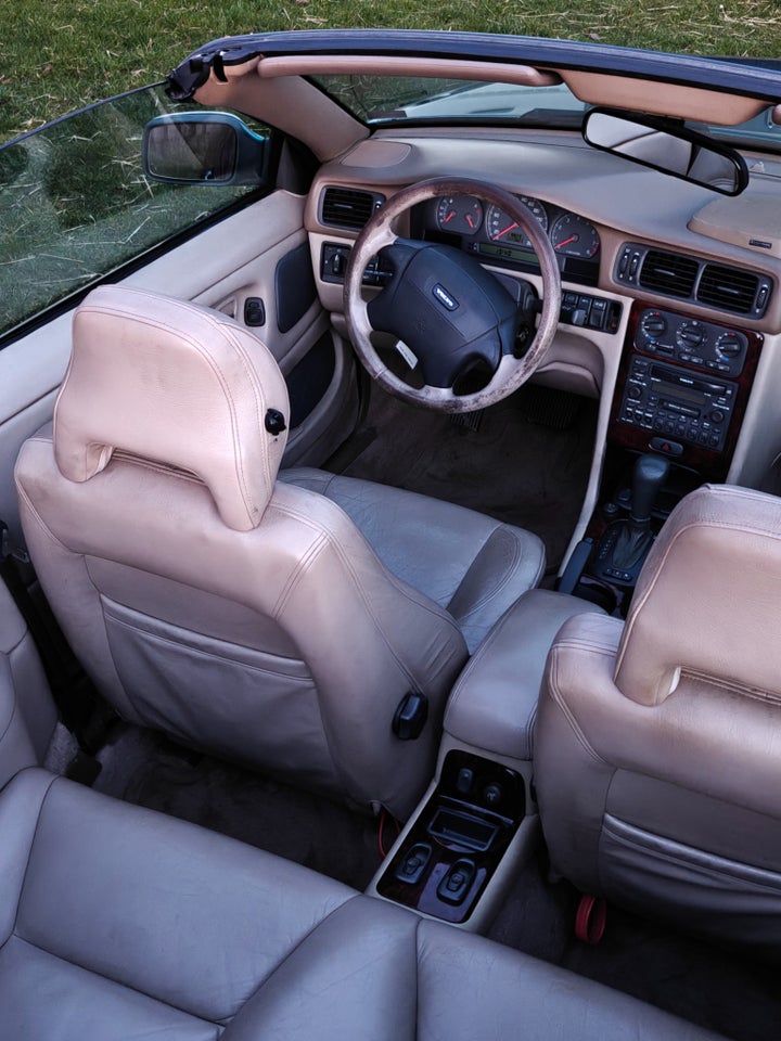 Volvo C70 2,4 T Coupé aut. 2d